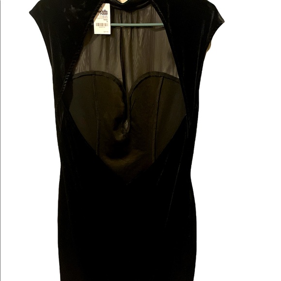 Cute black classy Dress 👗 perfect for ladies night or a cute date - Picture 2 of 2
